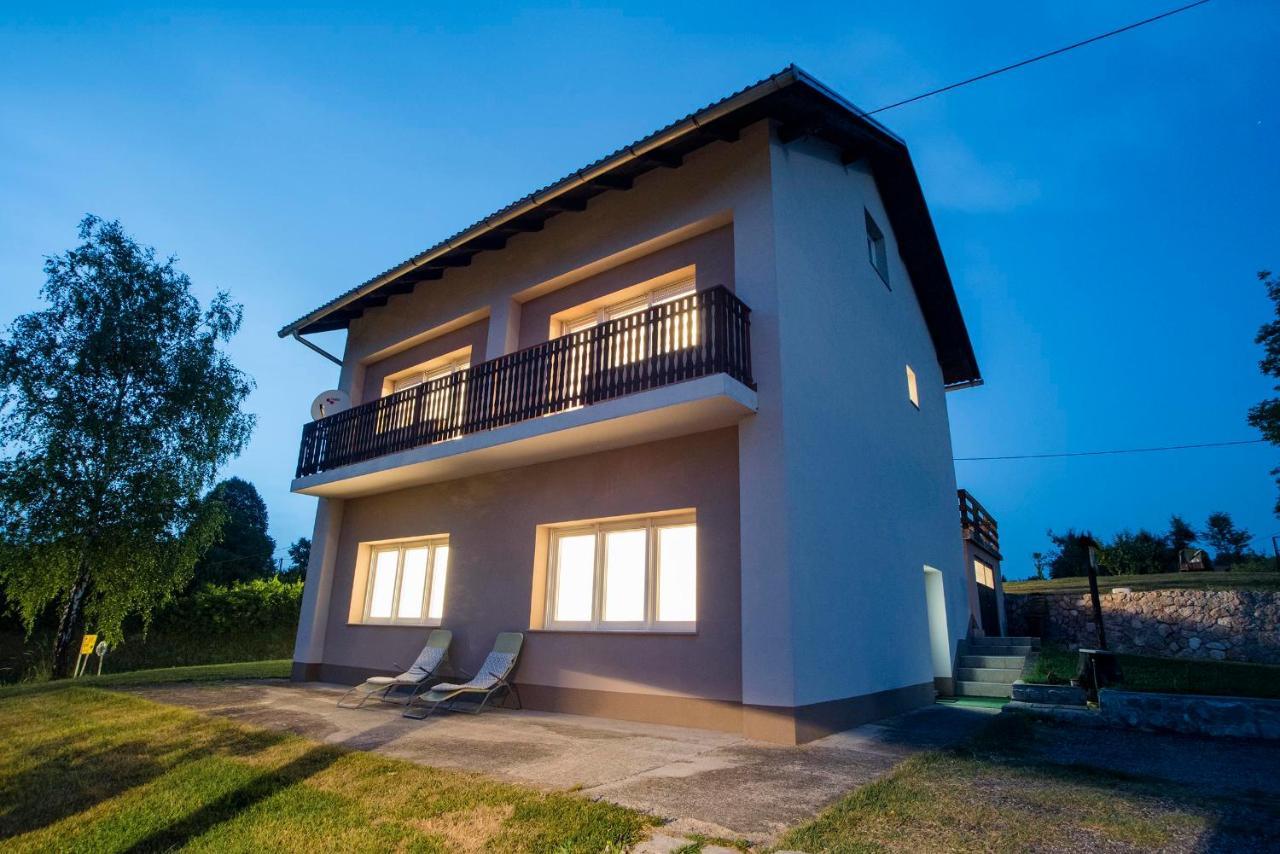Apartments Vesna スルニュ エクステリア 写真