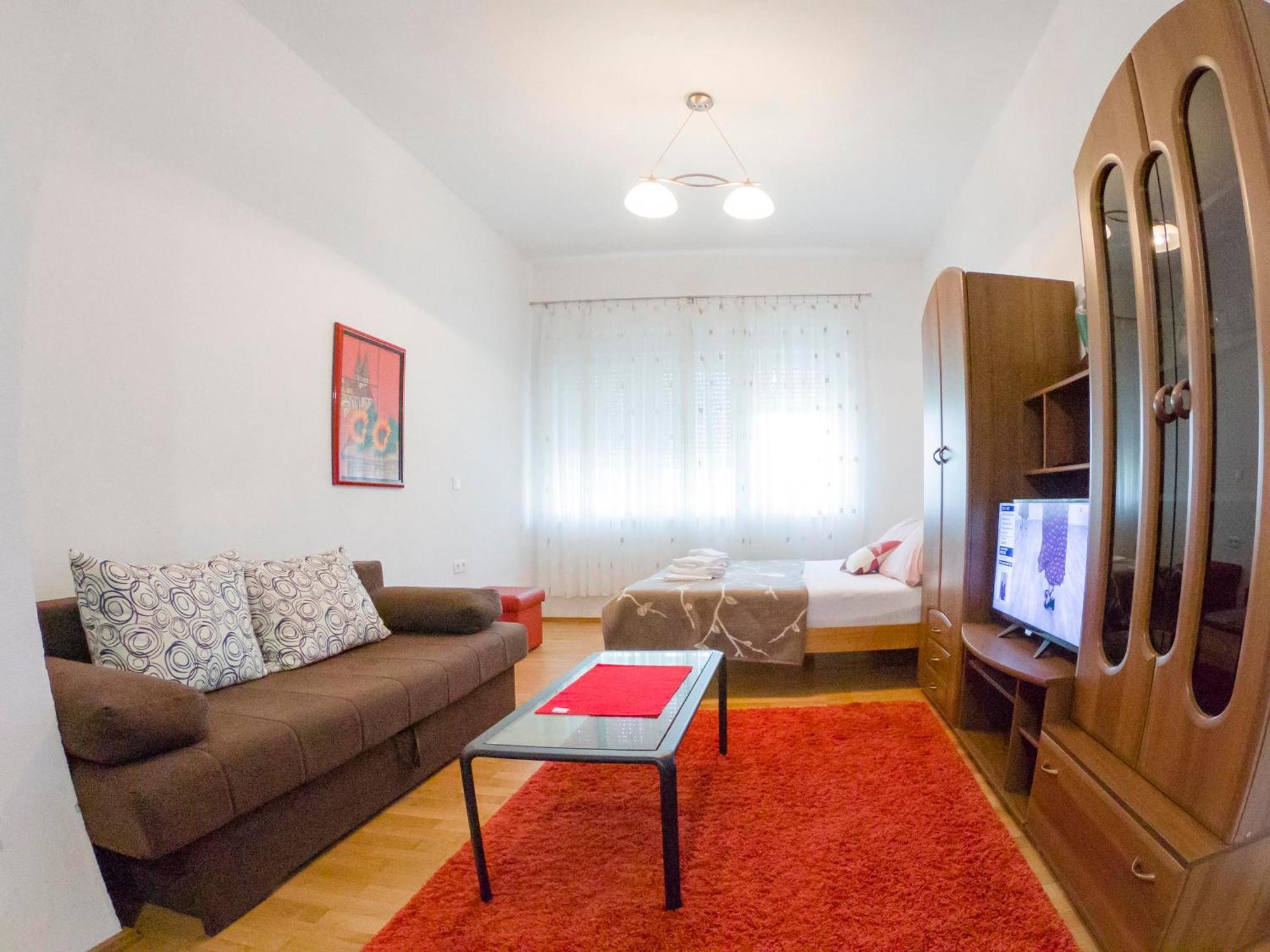Apartments Vesna スルニュ 部屋 写真