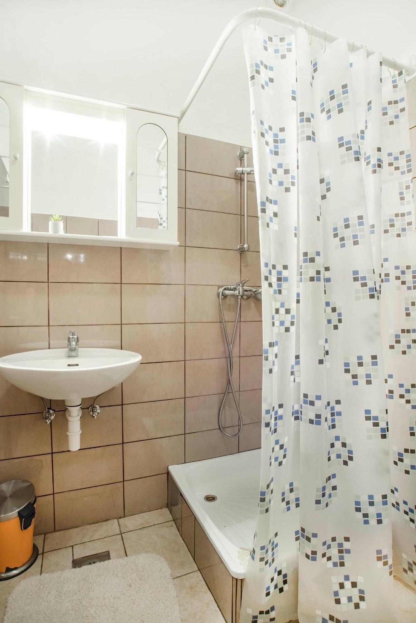 Apartments Vesna スルニュ 部屋 写真
